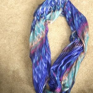 Infinity scarf